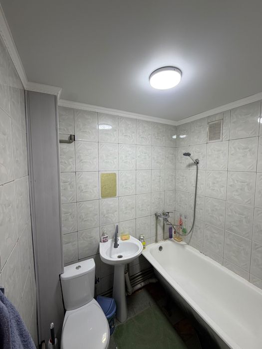 Продаем 3х квартиру на площади Ордабасы