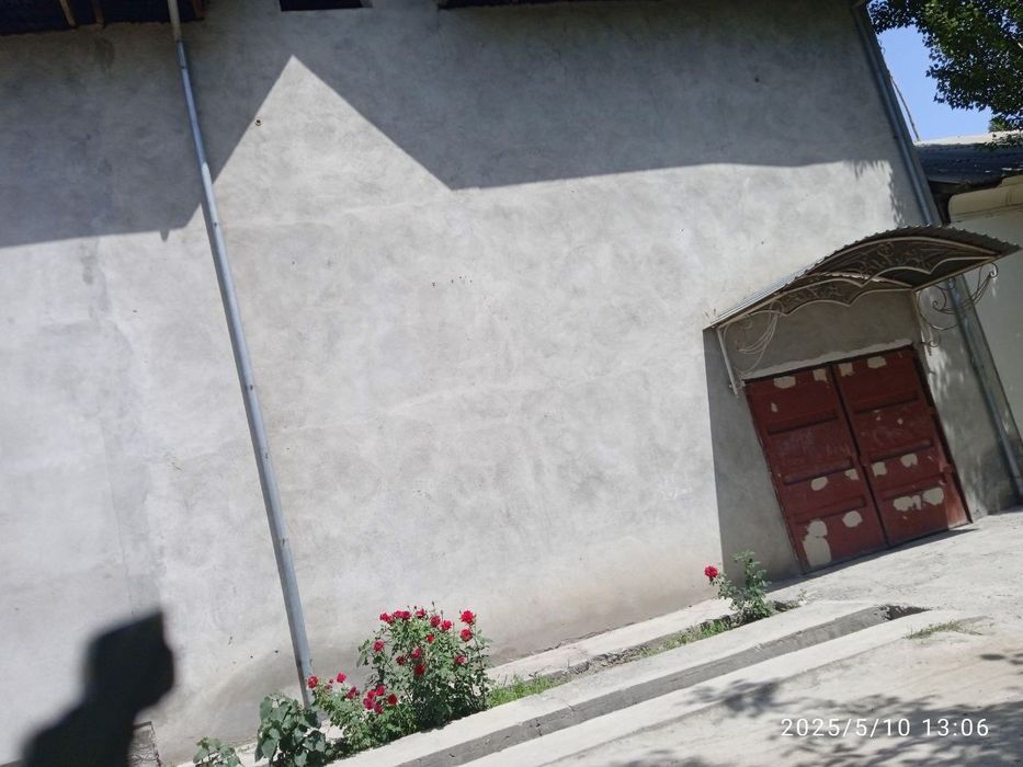 Уй жой сотилади 2 этажли