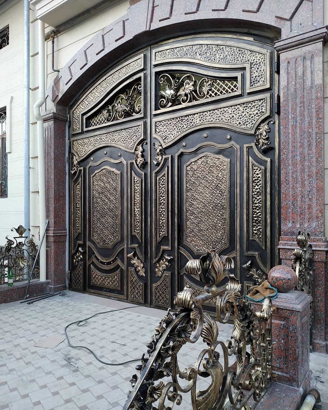 Darvozalar zamonaviy