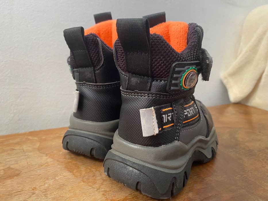 зимни боти за момче