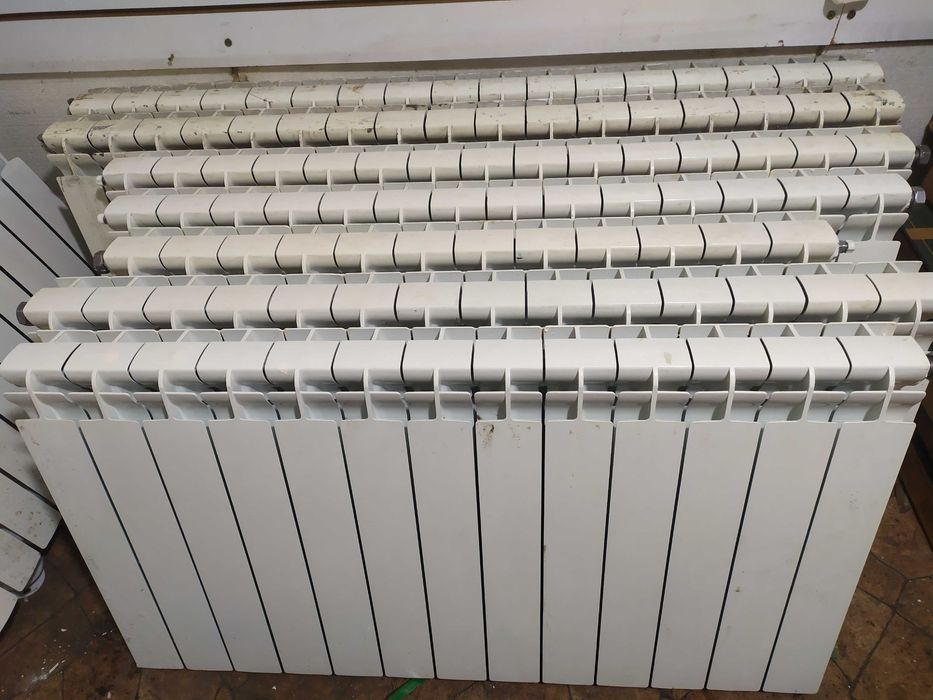 АЛЮМИНИЕВАЯ и биметаллическая, ЧУГУННЫЕ батарея (РАДИАТОР) отопления