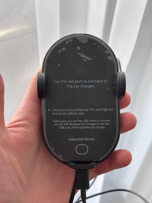 Xiaomi 20W Безжично зарядно–стойка за телефон за кола (ново)