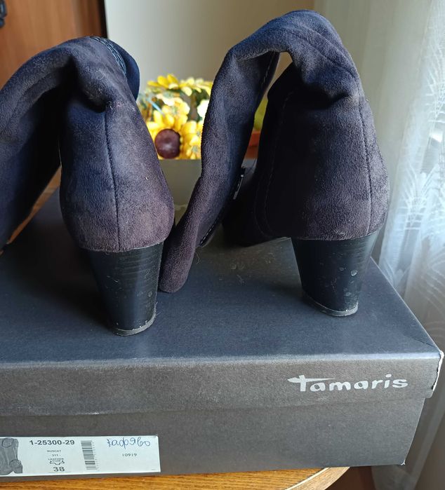 Дамски ботуши от велур Тамарис