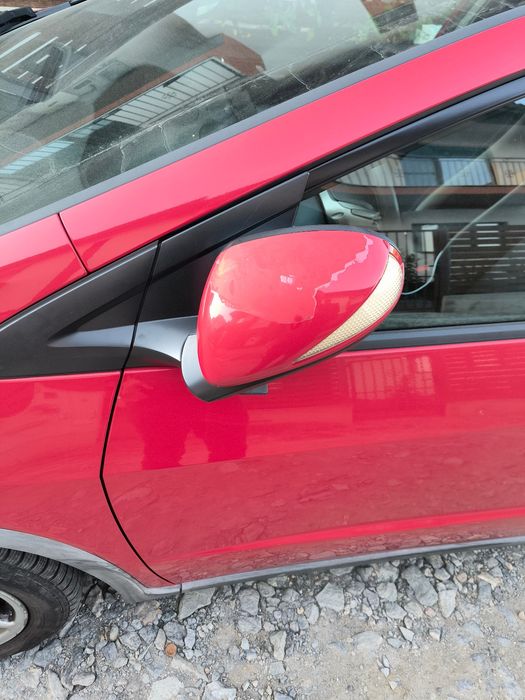 Masina Honda Civic VIII UFO 1.4 Benzină 90 CP, 2006, Navigație Android – 2.200 €