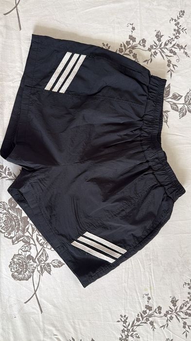 Продаю одежду для подростков