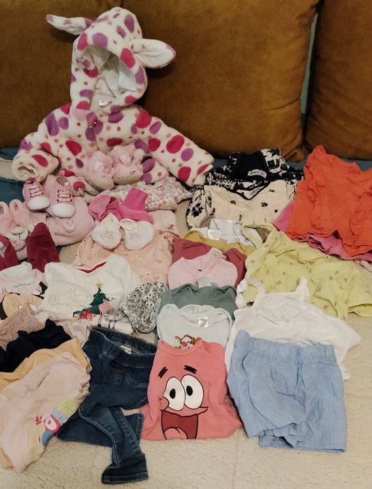 Огромен лот бебешки дрехи