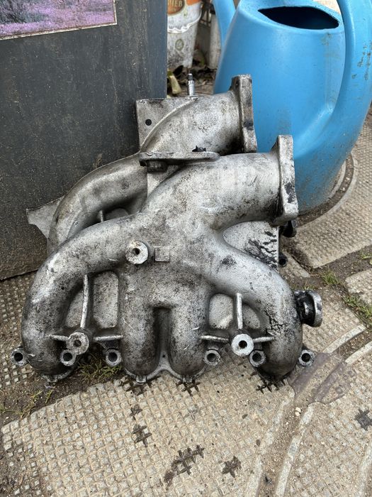 Смукателен колектор Голф 4