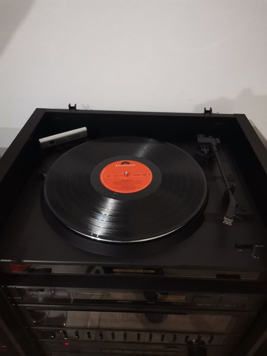 Linie Sharp 7700
