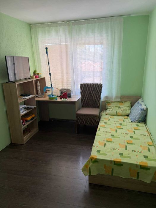 Етаж от къща в Надежда 2