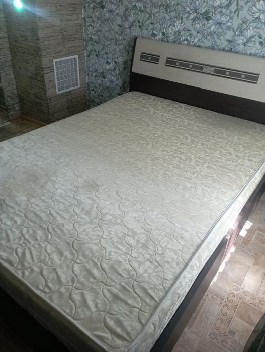 Срочно продам кровать