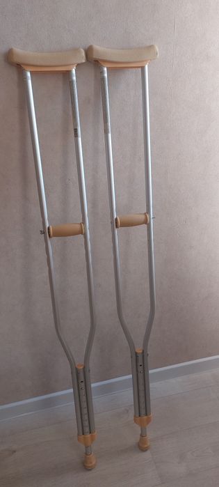 Продам костыли,российского производства