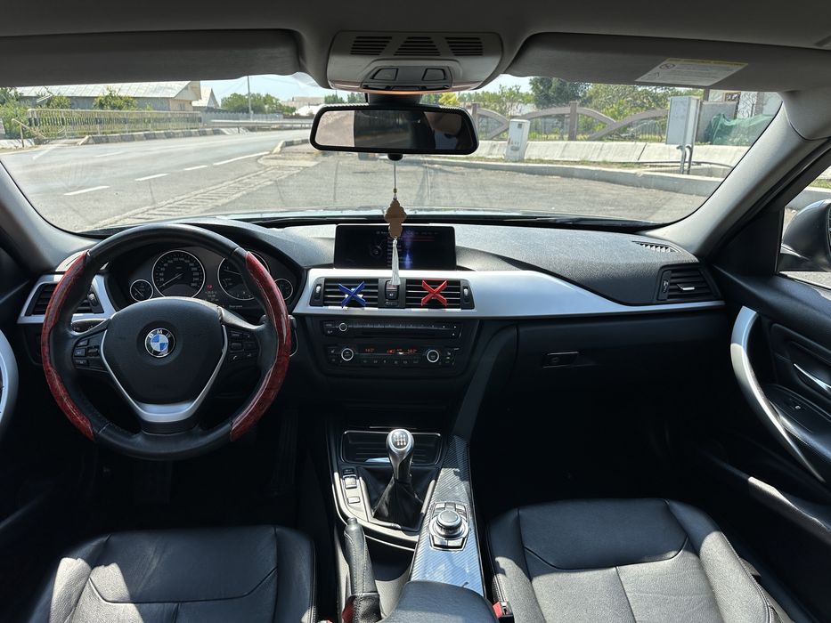 Bmw f30 318d 2014