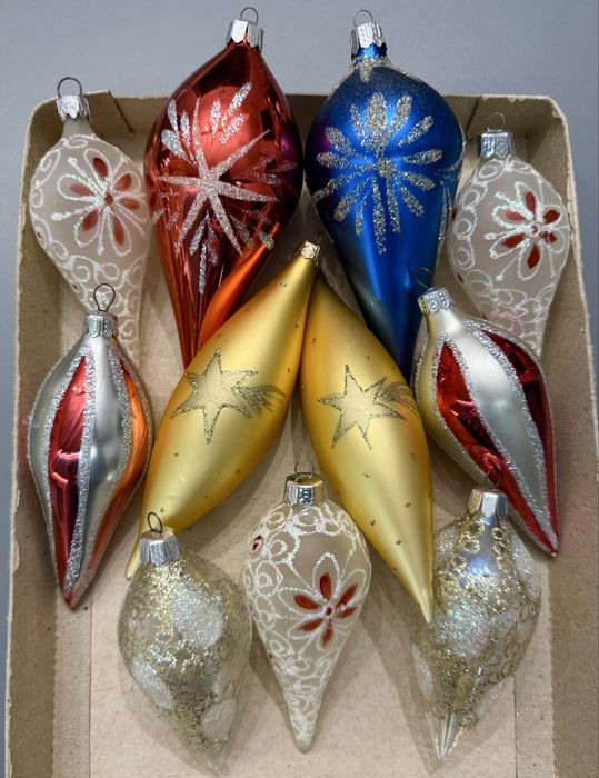 Globuri vechi pentru bradul de Craciun