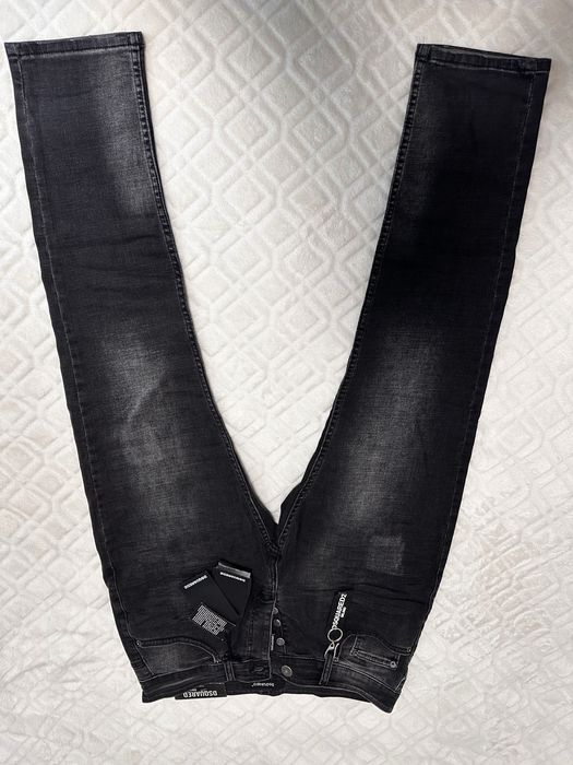 Pantaloni DSQUARED2 noi