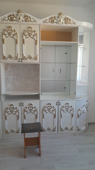 Шкаф сатылады зор