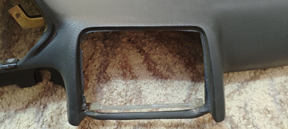 Панель, Тарпедо Ваз 2110. Накладка