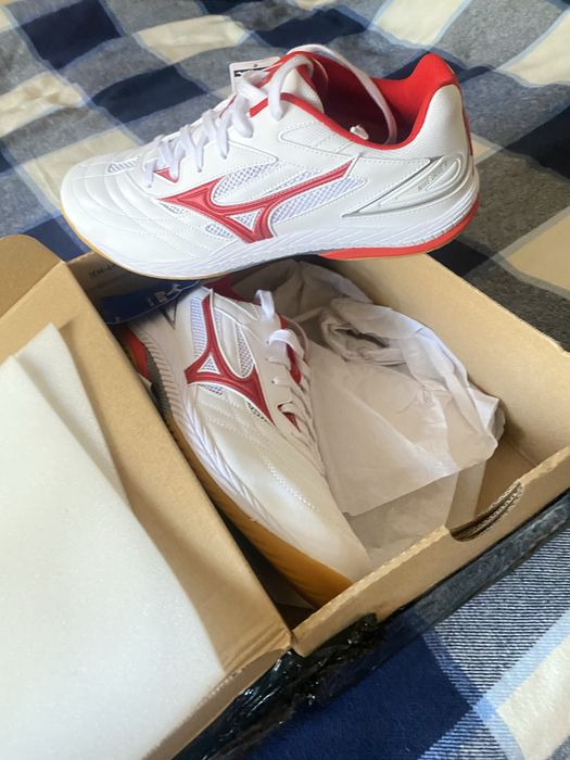 Mizuno кроссовки для настольного тенниса