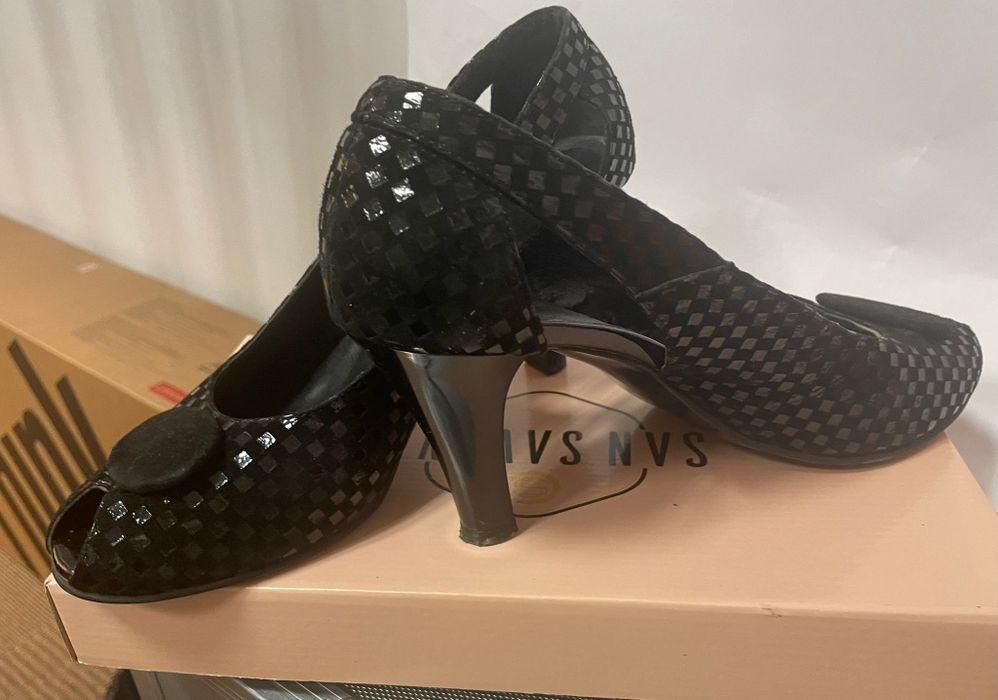 Pantofi decupati eleganti din piele, nr 40-41