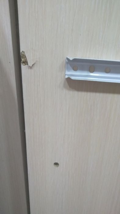 Продам прихожую нову