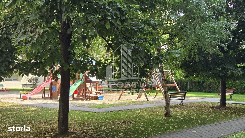 Apartament de vanzare cu 3 camere, bloc nou, centrala proprie,Aradului