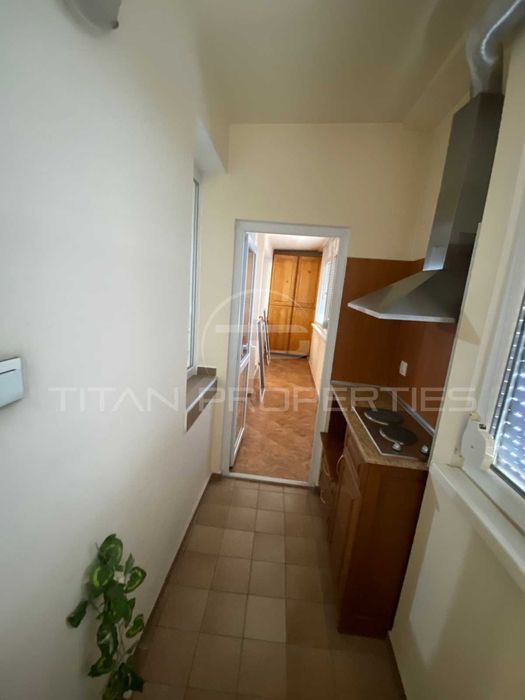 Продава се Тристаен апартамент в Пловдив, Южен - 80 кв.м за 3125 €/кв.м - Снимка #7