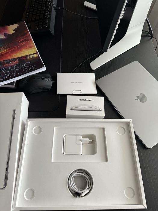Macbook air 13.6 512gb ssd