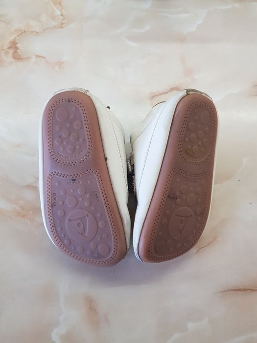 Боси обувки 23 номер