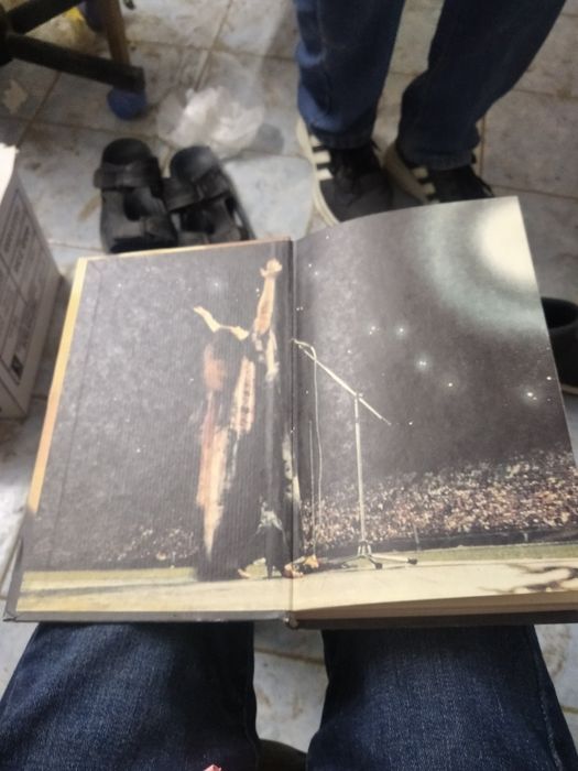 Продам книгу Алла Пугачёва, книга 1997