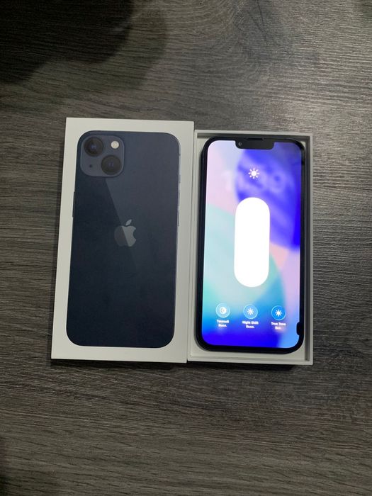 Продается Айфон 13 128