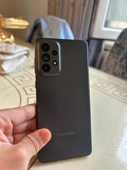 Samsung A73 Galaxy buds pro