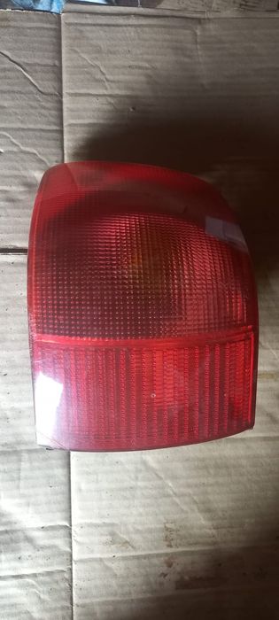 Продам на ауди 80 В4