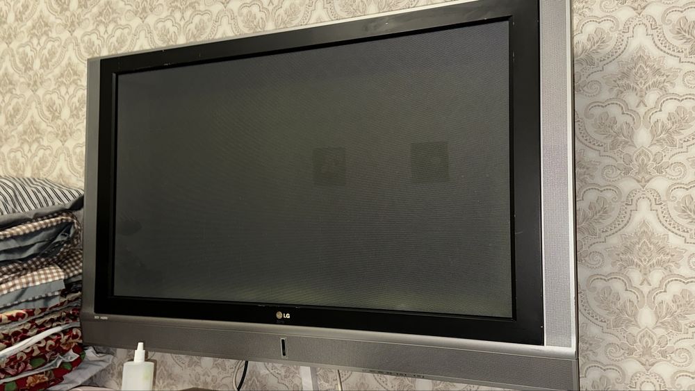 Телевизор LG 42PCIRV