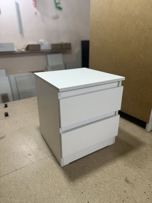 Tumba . Ishlab chiqaruvchidan