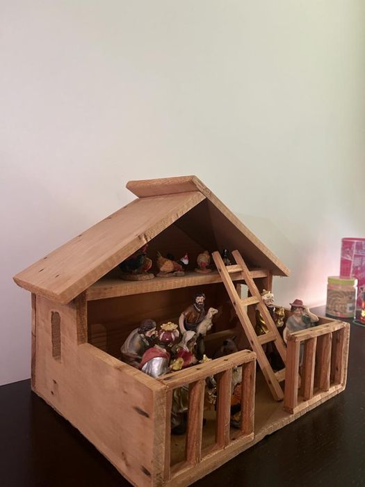 Figurine Scena nasterea Domnului + casuta lemn