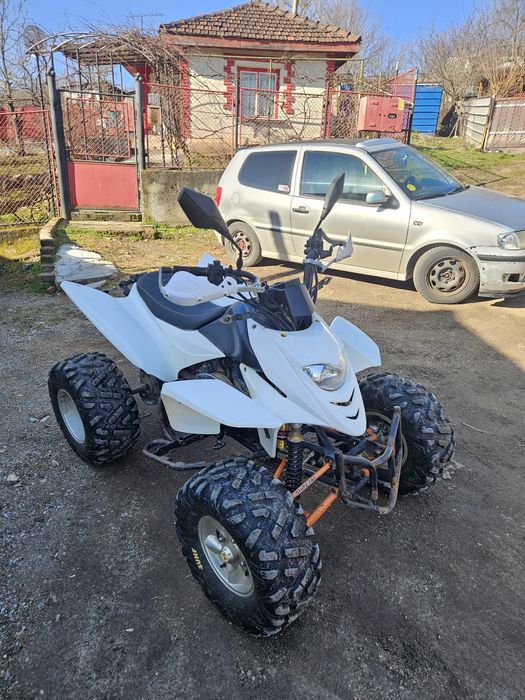 Vând ATV  înmatriculat