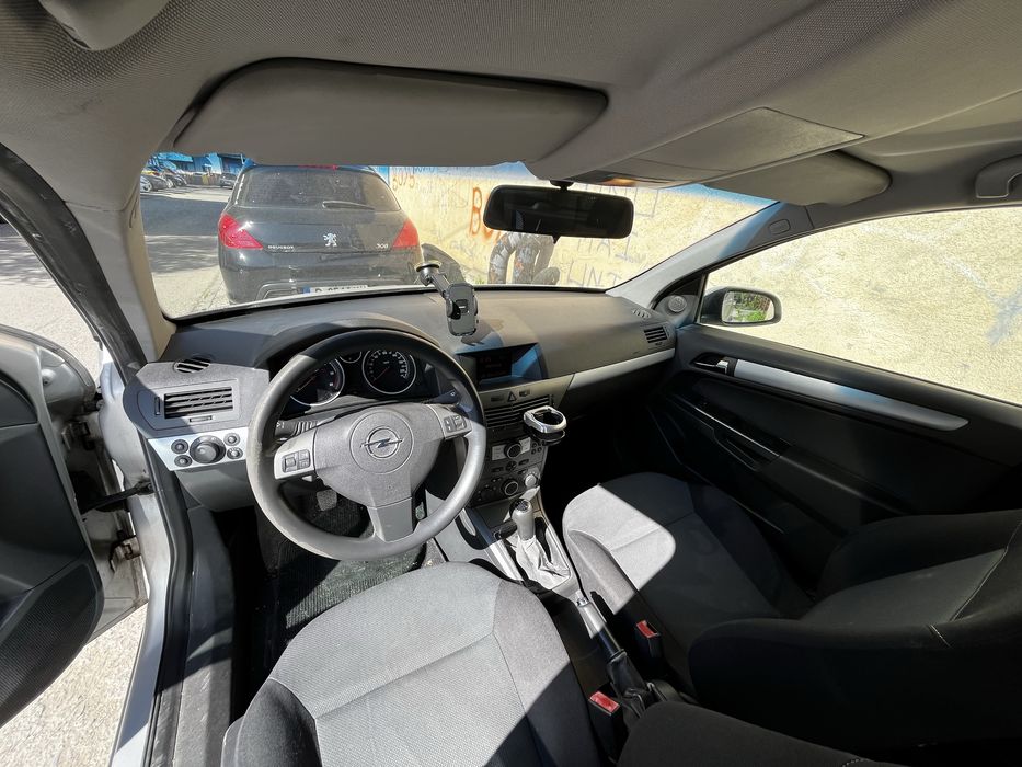 OPEL Astra 2005 — imagine 3