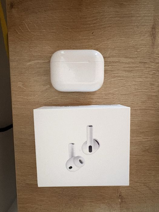 Наушники Airpods pro 3