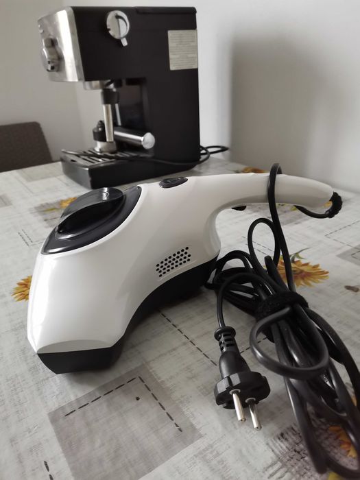 Vând aspirator cu lampa UV împotriva acarienilor