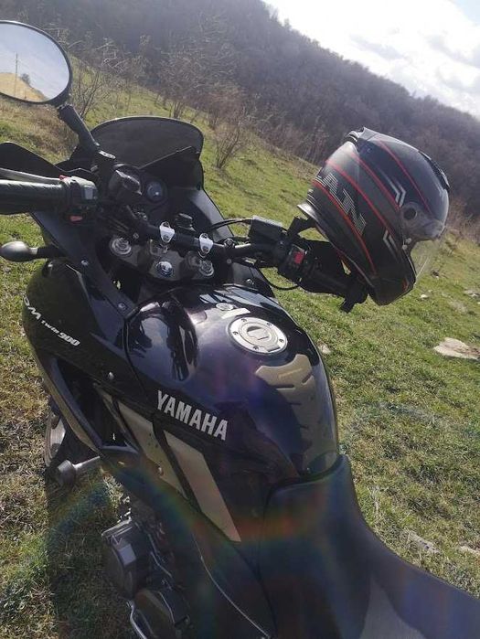 Motocicleta Yamaha TDM 900