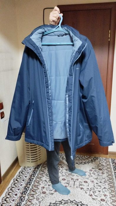 Куртка мужская новая.