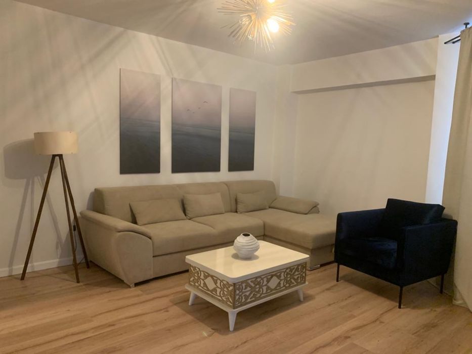 Apartament vanzare , Faleza Nord  renovat recent
