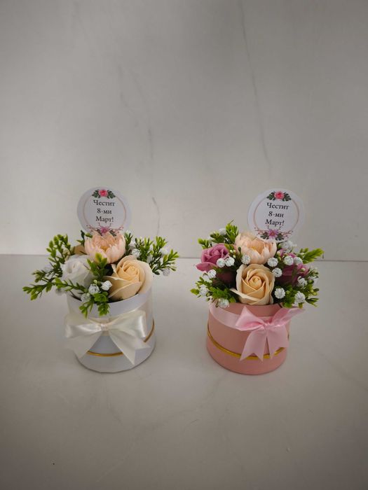 Луксозна кутия със сапунени рози