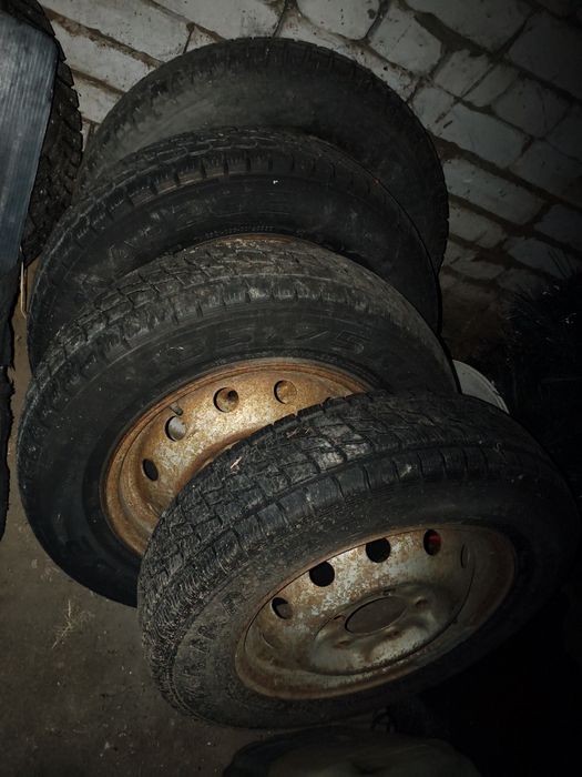 Продам диски с резиной
