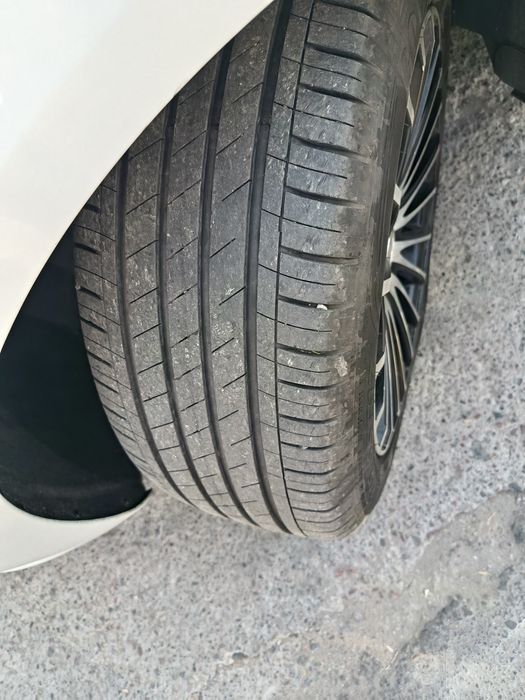 Obmen R17/215/55 VOSSEN