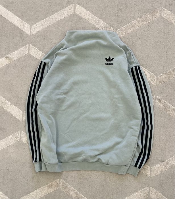 adidas sweatshirt