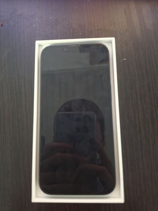Iphone 13 full box
