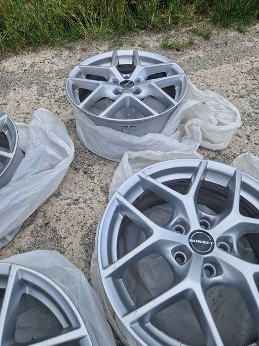 Janta alias BORBET Y CS 7.5X17 5X112 ET45 72.5