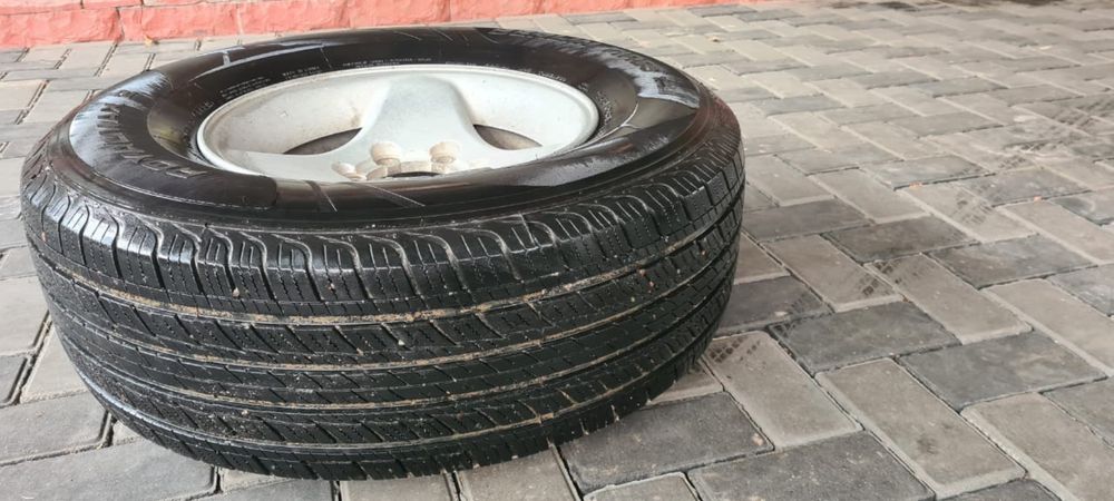 Шины летние на дисках