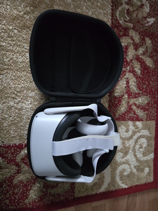 Vand Meta Quest 2 / Oculus Quest 2 / VR / Ochelari / Gaming / Craciun