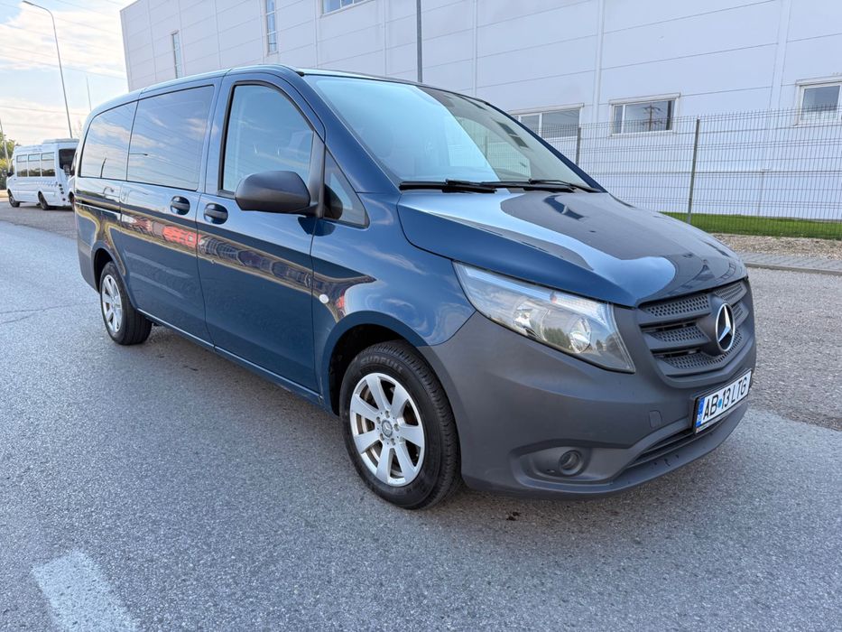 Mercedes Vito Tourer 114 cdi lung an 2014, 8 locuri, usi pe ambele parti